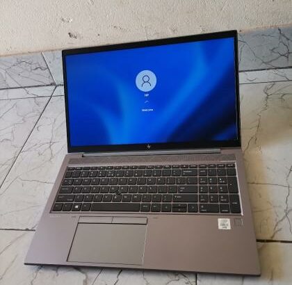 Laptop HP Zbook Firefly 15 G7 Mobile Workstation
