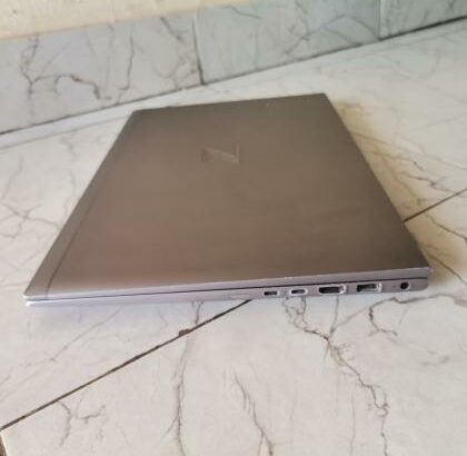 Laptop HP Zbook Firefly 15 G7 Mobile Workstation
