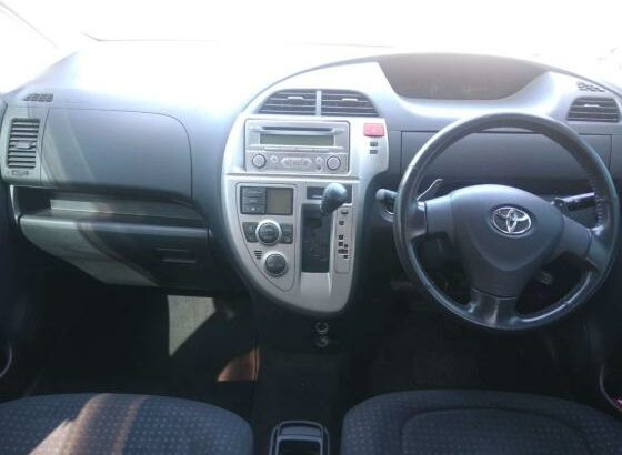 TOYOTA RACTIS 2009 CLEAN