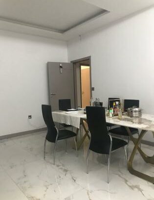Grande Oportunidade Vende se Geminada Tipo 3 Zona Nobre Próximo ao HCM