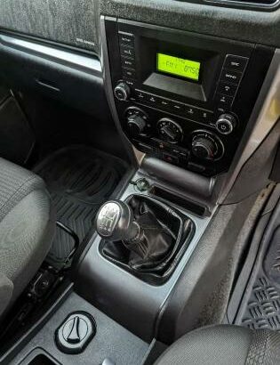 MAHINDRA PICK UP CLEAN