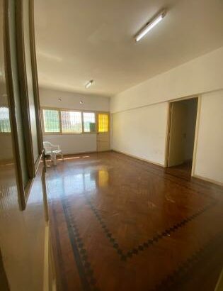 Vende se Apartamento Tipo 3 Próximo ao Jardim Dona Berta
