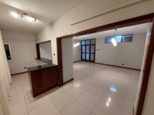 Excelente Oportunidade Vende se Apartamento Tipo 4 Grande n Prédio Rosas de Moçambique
