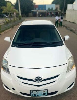TOYOTA BELTA 1.3cc CLEAN