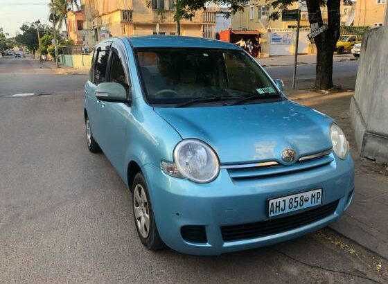 TOYOTA SIENTA CLEAN