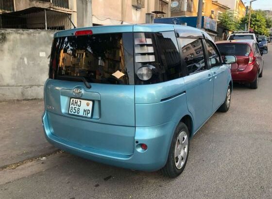TOYOTA SIENTA CLEAN