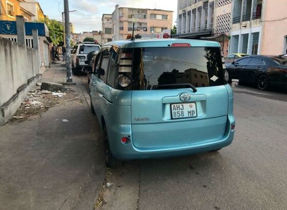 TOYOTA SIENTA CLEAN