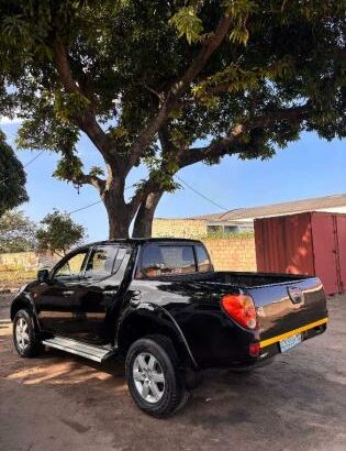 MITSUBISHI TRITON CLEAN