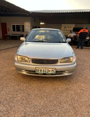 TOYOTA COROLLA CRYSTALIGHT CLEAN