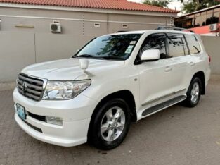 Land Cruizer AX.G 2008 4.6 V8