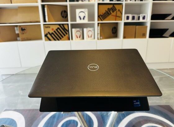 Lap Super Limpo Dell Latitude 7320 UltraBook Machine Touchscreen  Display  Intel Core i7-1185G7 vPro Win 11 Pro,16 GB DDR4 SDRAM 256 GB SSD NVMe 13″ I