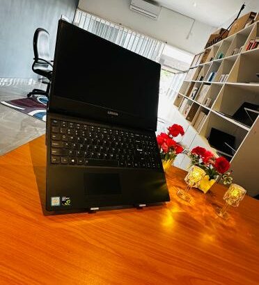 Lenovo Legion Y530 Gamer i5 8th 16GB RAM 512GB SSD Nvidia GTX 1050 Ti 4GB