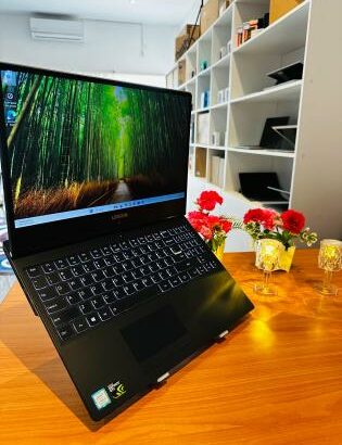 Lenovo Legion Y530 Gamer i5 8th 16GB RAM 512GB SSD Nvidia GTX 1050 Ti 4GB