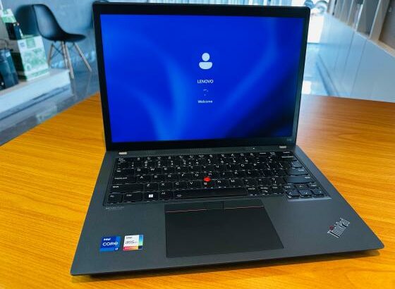 Lenovo Thinkpad X13 Gen 3 i7 12th 13.3” 16GB RAM 512GB SSD Entra Cartão