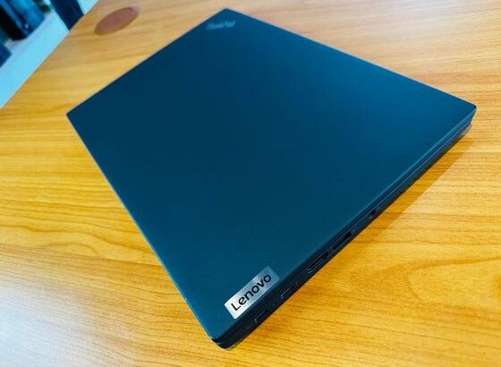 Lenovo Thinkpad X13 Gen 3 i7 12th 13.3” 16GB RAM 512GB SSD Entra Cartão