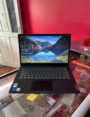 Lenovo V14 G2 ITL i5 11th 8GB RAM 256GB SSD