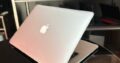 MacBook Air 13” (2017) i5 8GB RAM 128GB SSD