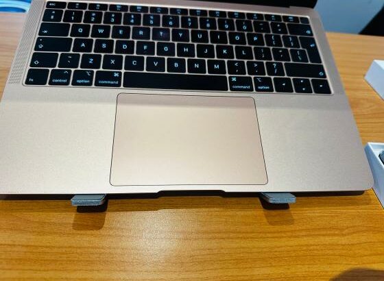 MacBook Air 2019 Retina Gold Edition 13.3” 128GB SSD 8GB RAM