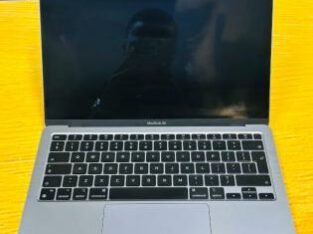 MacBook Air 2020 Apple M1 8GB RAM 256GB SSD Tela 13.3″