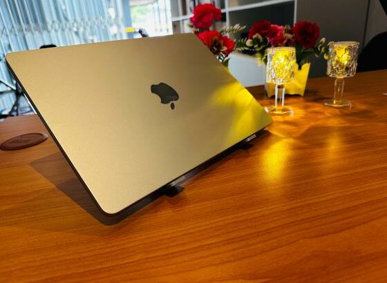 MacBook Air 2022 M2 13.6” 8GB 256GB SSD