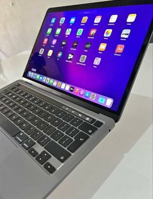 MacBook Pro 2019 TouchBar i5 8GB 512GB