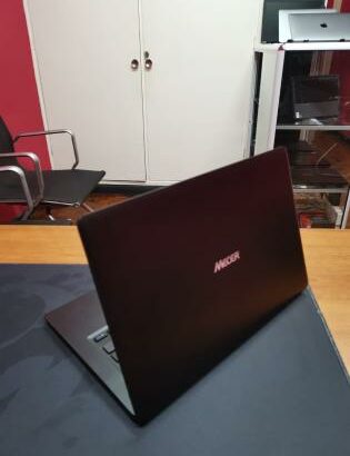 Mecer Z140C dual Core N3350 4GB RAM 64GB emmC