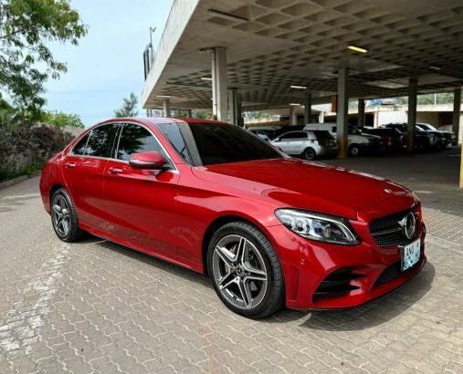 Mercedes Benz C220d 2019 2.0 Turbo Diesel Recém Chegado