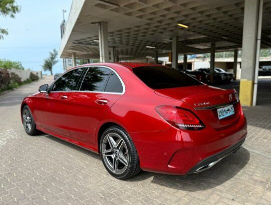 Mercedes Benz C220d 2019 2.0 Turbo Diesel Recém Chegado