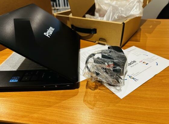 🩸Proline Novo na caixa 🩸  *Proline V116 Intel Celeron N4020 CPU @ 1.10GHz. (2 CPUs)*, 4GB DDR4 SDRAM, 500 GB  SSHD, Ecrã 10.7 ” LED HD, da *Intel HD