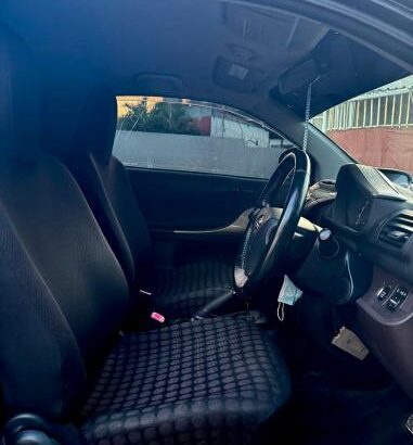 Toyota IQ 2009 1.0