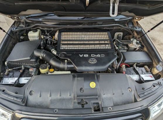 Toyota Landcruiser VX Séries 200 Diesel