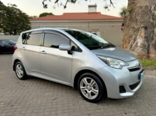 Toyota Ractis 2011 1.5