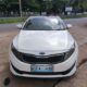 Kia Optima com Duplo Sunroof