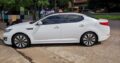 Kia Optima com Duplo Sunroof