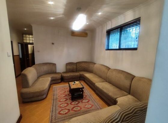 Arrendamento de Moradia T4 no bairro central perto do comando da Cidade