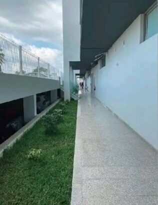 Baixou Arrenda-se no condominio Golf residence