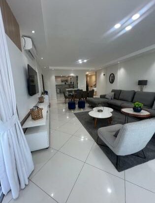 Arrenda-se n Beach front n marginal AP T3 Mobilado