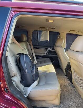 Toyota | Land Cruiser 200 | 2013 | Recém-importada 🎁