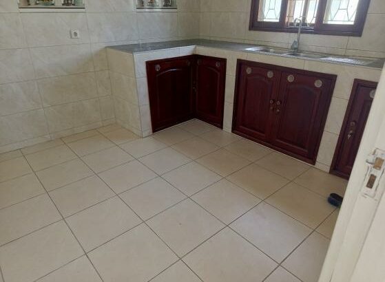 Vende-se está bela Vivenda, Tipo3 no bairro de laulane