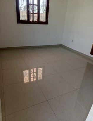 Vende-se está bela Vivenda, Tipo3 no bairro de laulane