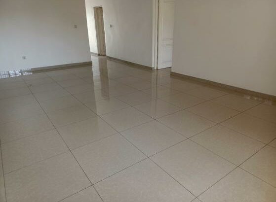 Vende-se está bela Vivenda, Tipo3 no bairro de laulane