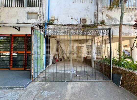 Vende se apartamento espaçoso novo tipo 1 no bairro polana cimento proximo do talho polana