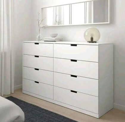 Carpintaria e Marcenaria fazemos RACK, PAINEL, RIPADO, ROUPEIROS, NICHOS, GARRAFEIRAS, ETC.