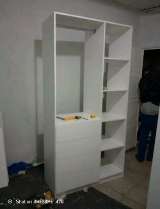 Marcenaria de qualidade fazemos RACK, PAINEL, ROUPEIROS, NICHOS, GARRAFEIRAS, etc.