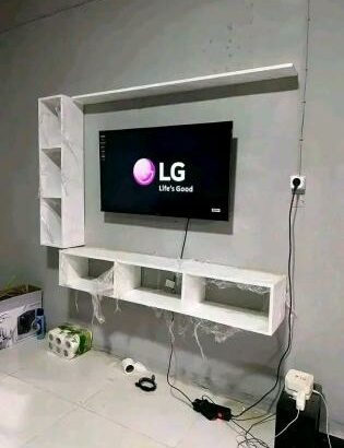 Marcenaria de qualidade fazemos RACK, PAINEL, ROUPEIROS, NICHOS, ETC.