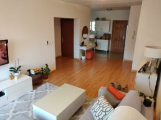 Vende-se Belíssimo Apartamento T3 no condomínio casa jovem