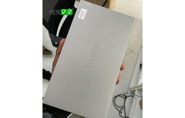 Apple Watch Ultra 2 Black 49MM ( Selado )