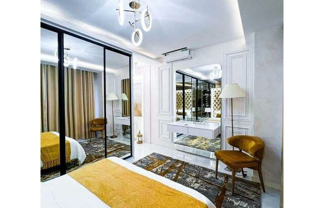 Arrenda-se Luxuosa Moradia T4 mobilada no condomínio massala