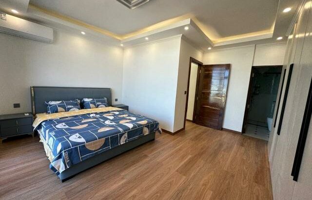 Arrendar luxuosa vivenda duplex T2 mobilada no condomínio casa jovem