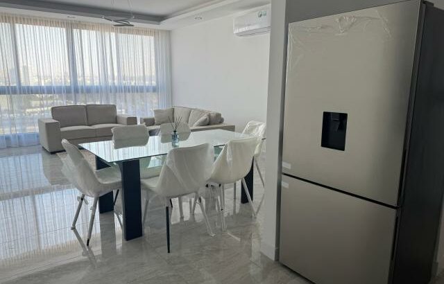 Aura Residence arrenda-se Luxuoso Apartamento T2 mobilado